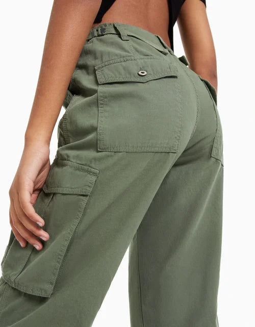 Pantalón cargo recto ajustable